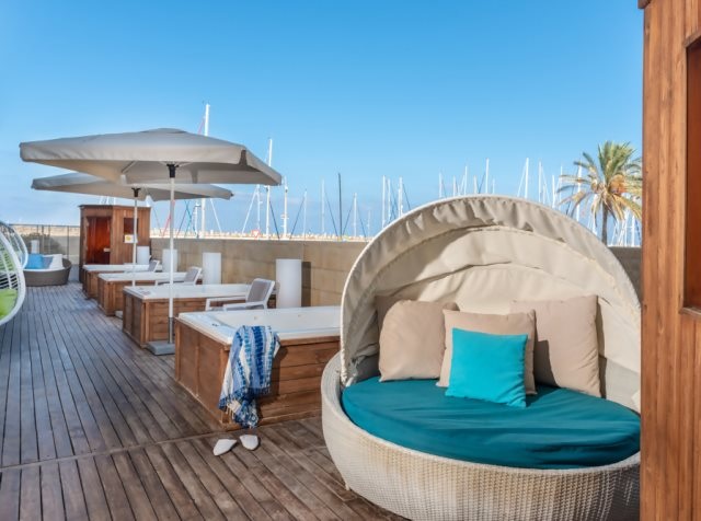 שר ספא מלון הרודס הרצליה הנחה ליום פינוק